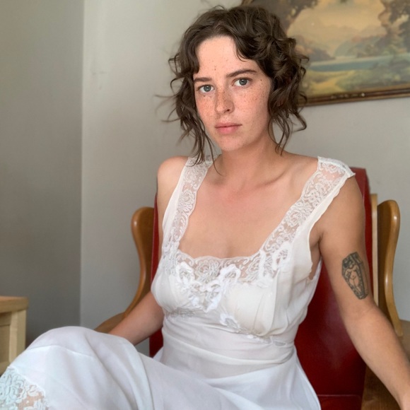 Meet your Posher, Chloe - Picture 1 of 1